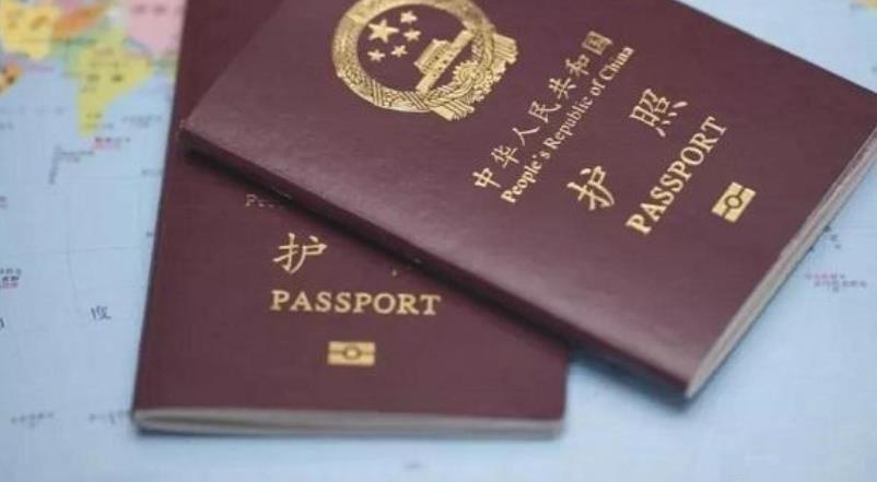 换了护照后，必须马上进行美国签证的EVUS更新吗？