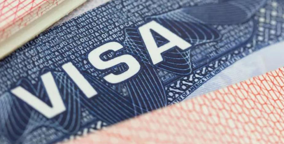 老年人怎么办理美国旅游签证？