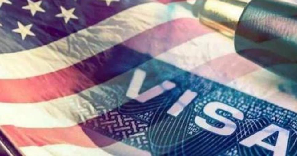 70岁老人办美国旅游签证能否获得批准?
